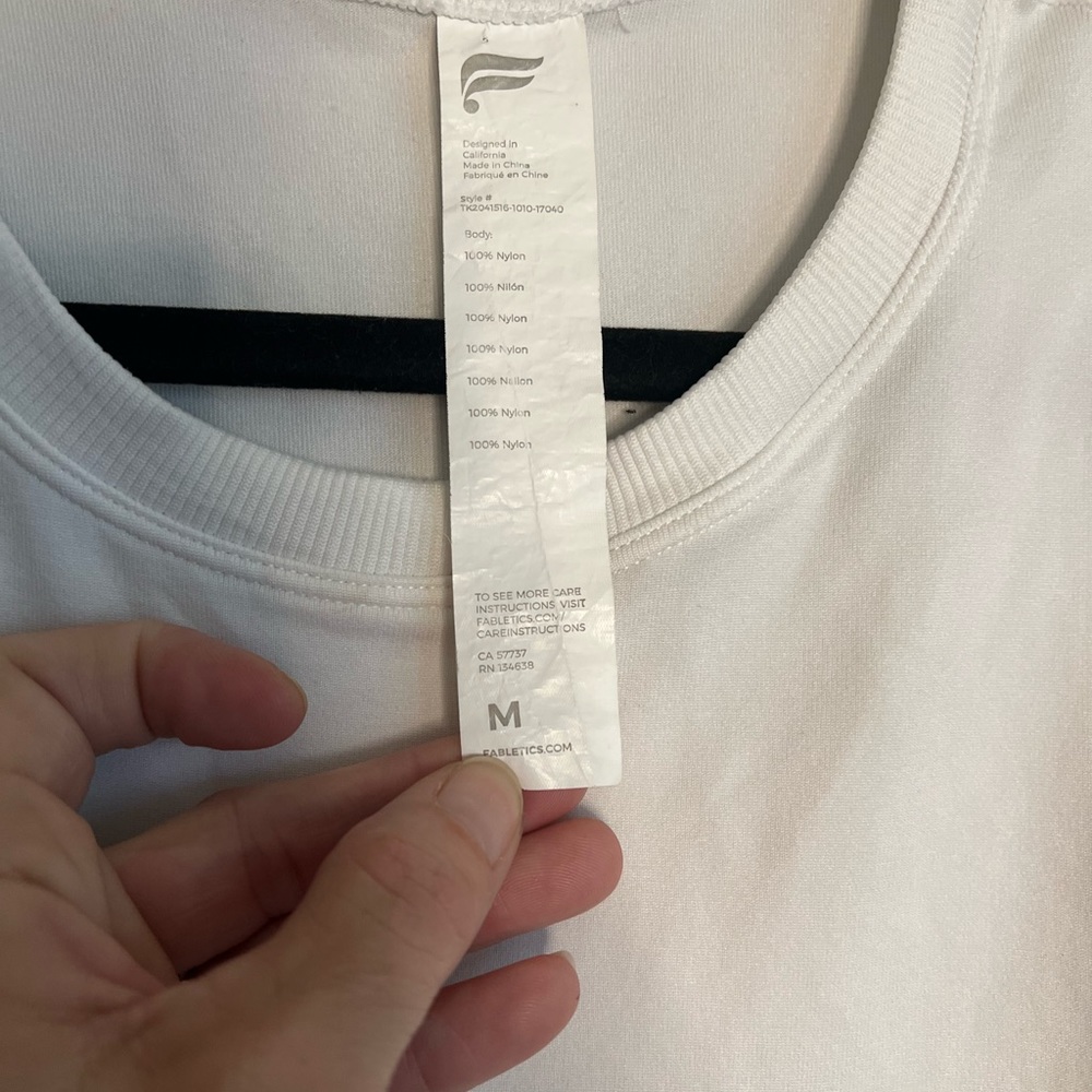 Fabletics Crop top - Picture 2 of 3